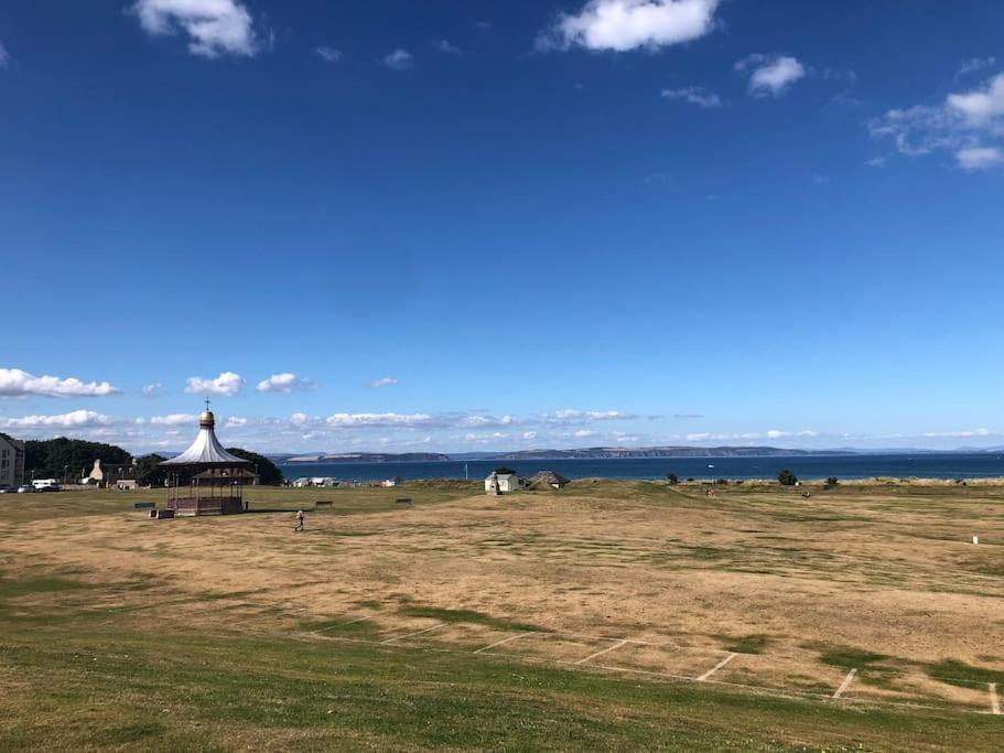 Апартаменты Calailan Highland Seaside Retreat - Нэрн Экстерьер фото
