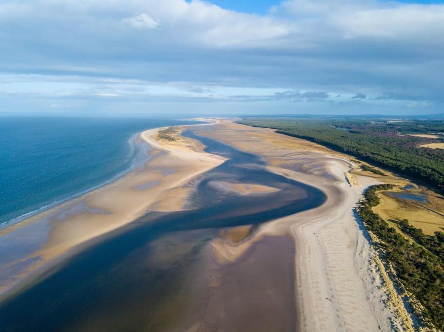 Апартаменты Calailan Highland Seaside Retreat - Нэрн Экстерьер фото